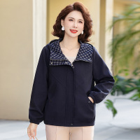 2026年女装新款妈妈装休闲外套大码宽松衣服50岁中老年人开衫春装