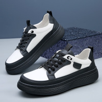 2026春季男士牛皮板鞋时尚高品质百搭商务青年黑色小皮鞋休闲男鞋