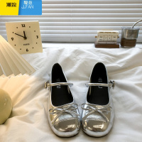 聚范银色圆头低跟玛丽珍单鞋女2024新款夏季法式配裙子浅口小皮鞋平底