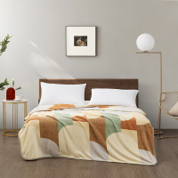 罗莱家纺秋季毛毯轻柔化纤材质保暖舒适设计