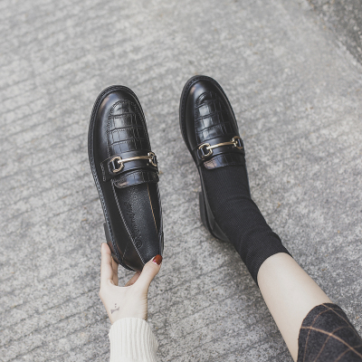 七色王国一脚蹬懒人乐福鞋女2020秋冬新款日系英伦风黑色工作平底女单鞋潮休闲鞋