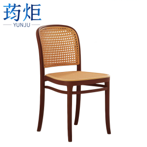 荺炬 藤椅