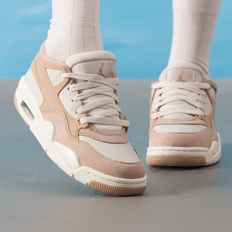 耐克(NIKE)女鞋新款时尚潮流运动鞋缓震耐磨透气轻便篮球鞋FQ7940-202 ZP