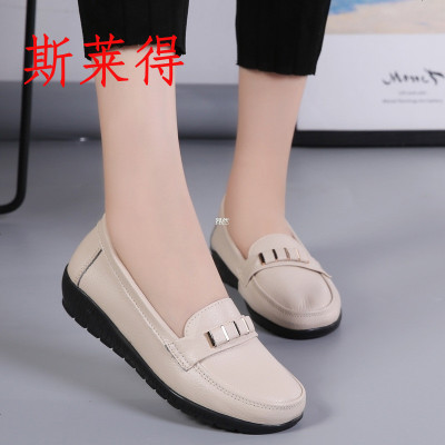 斯莱得春季新款真皮中老年妈妈鞋女单鞋豆豆鞋真皮软底坡跟护士鞋