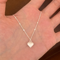 纯银磨砂爱心项链女款2025新款轻奢小众锁骨链日常通勤配饰潮送女朋友老婆情人节七夕生日礼物