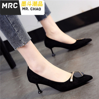 黑色职业女鞋2020新款欧美尖头时尚方扣细跟高跟(5-8厘米)百搭单鞋墨斗潮品休闲鞋