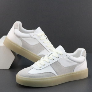 内增高男鞋新款秋季真皮小白鞋防滑耐磨休闲板鞋透气德训鞋男