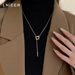时尚几何方形环扣一字项链小众高领锁骨链轻奢春夏颈链配饰毛衣链送女朋友老婆情人节七夕生日礼物