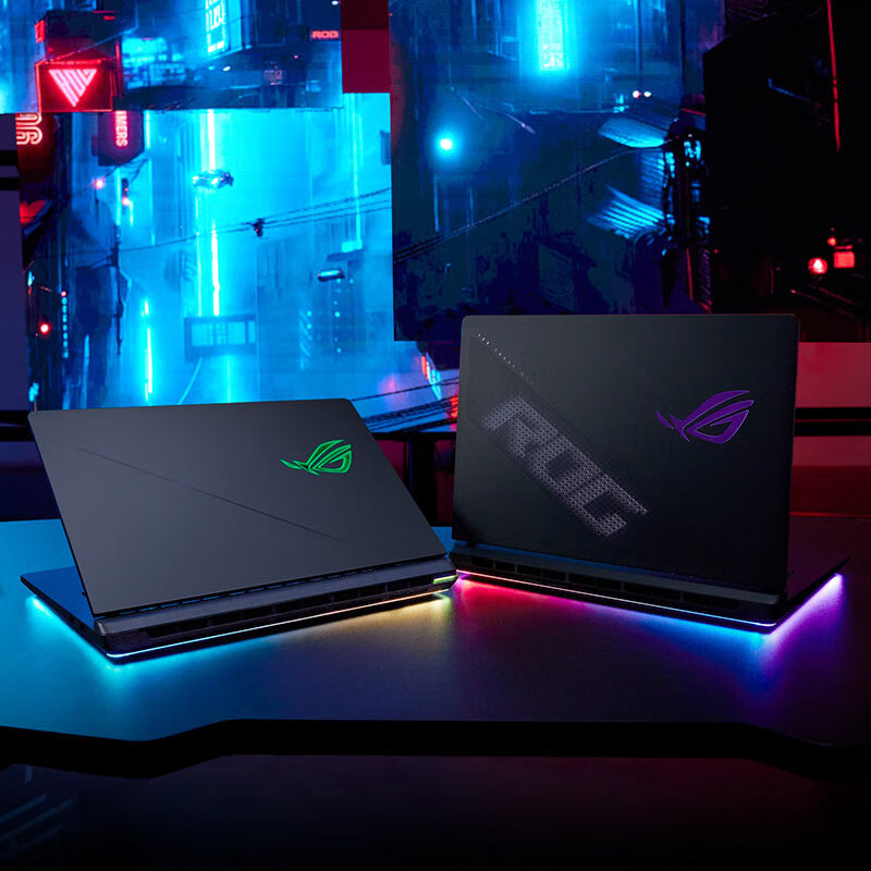 华硕(ASUS)ROG枪神9 Plus 18英寸酷睿U9 游戏笔记本电脑(Ultra9 275HX RTX5070Ti 64G 1T 2.5K 240Hz MiniLED)定制