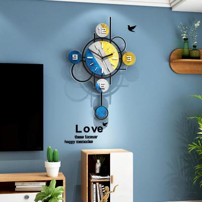 北欧现代简约挂钟客厅时尚创意潮流挂墙钟表网红大气轻奢家用时钟HL