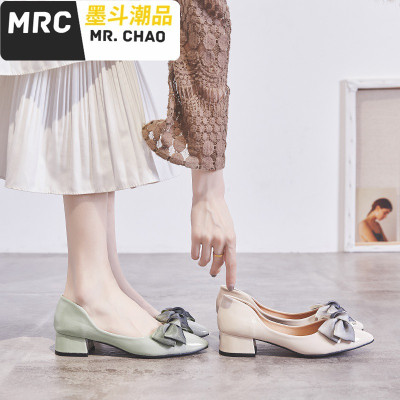 单鞋女2020新款中跟蝴蝶结粗跟小皮鞋尖头浅口仙女晚晚春鞋墨斗潮品休闲鞋