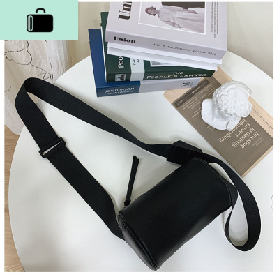 韩版简约枕头包2020新款单肩斜跨女包时尚小圆筒包潮流纯色水桶包NEW LAKE 黑色大号长21cm高13cm女斜挎包