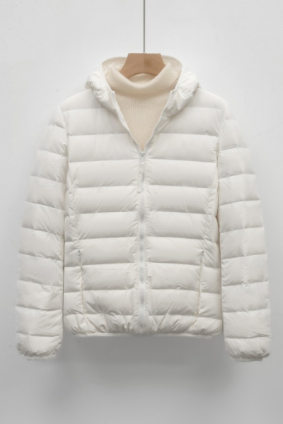 女式90绒纯色轻薄女装连帽带帽无缝羽绒服短款大码外套