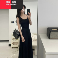 YIBUSHENG小个子黑色吊带连衣裙子女2024新款春季法式赫本风性感修身长裙