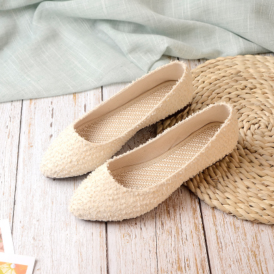 伊努特2021春季新款尖头透气鞋女老北京布鞋复古风平底舒适牛筋底女单鞋