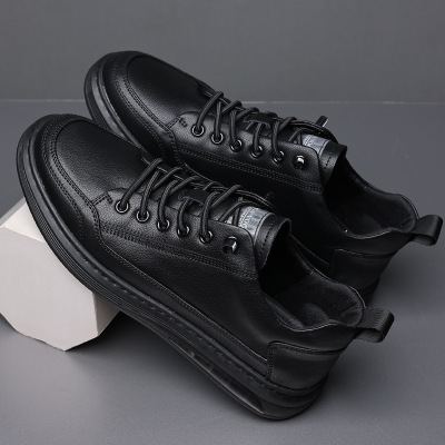 厂家直销新款轻便透气时尚休闲板鞋男防滑软底运动单鞋