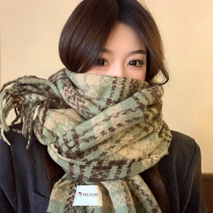 啄木鸟2024冬新款玫瑰色格子围巾女高级感仿羊绒百搭加厚保暖围脖