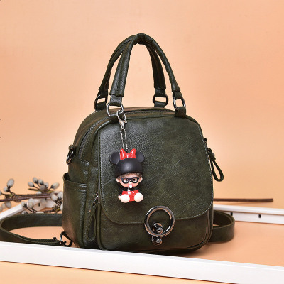 三用小背包2020新款时尚双肩包女韩版潮百搭手提包迷你软皮双肩包绿色带挂件真皮手拿包卡包