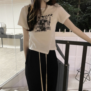 辣妹风设计感短款T恤夏季新款不规则别致小众ins短袖上衣女潮