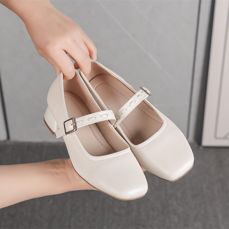 优雅法式中跟鞋2026春夏新款方头单鞋女45码粗跟一字扣带玛丽珍鞋
