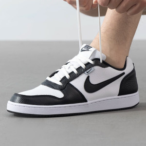 耐克(NIKE)板鞋男鞋新款 EBERNON LOW运动鞋低帮复古时尚休闲鞋AQ1774-102 ZP