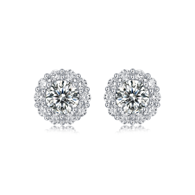 玖钻珠宝奢华贵族女士爪镶耳钉璀璨夺目送恋人佳品