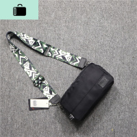 韩版潮流条纹彩带男士单肩包 休闲日韩个性男女斜跨背包NEW LAKE 黑色