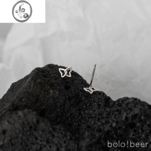 JiMibolo甜酷迷你蝴蝶小耳钉ins风女耳饰耳环小巧简约冷淡风气质 小交蝶耳钉一对