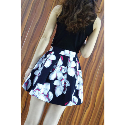 暖青汇春韩版印花高腰蓬蓬裙半身裙显瘦防走光碎花百搭短裙黑色大摆