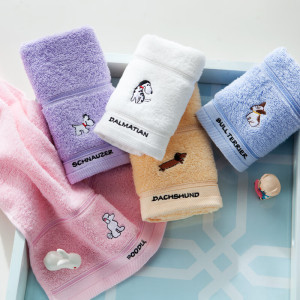 洁丽雅-纯棉儿童洗脸毛巾家用舒适柔软可爱小狗面巾 四条装 48g/条 50*25cm 白+紫+红+兰 E3112