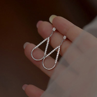 s925银水滴耳钉耳环2024年秋冬新款锆石镂空吊坠设计感温柔风耳饰送女朋友老婆情人节七夕生日礼物