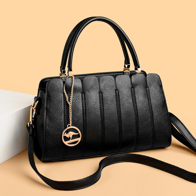 包包女包新款斜挎包女中年女士妈妈包单肩包手提包女