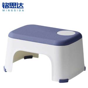 铭思达塑料凳