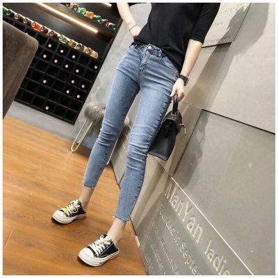 珂卡慕(KEKAMU)女士春天穿的裤子2020年春季新款烟灰色紧身牛仔裤女破洞高腰修身显瘦小脚九分裤潮浅蓝色S