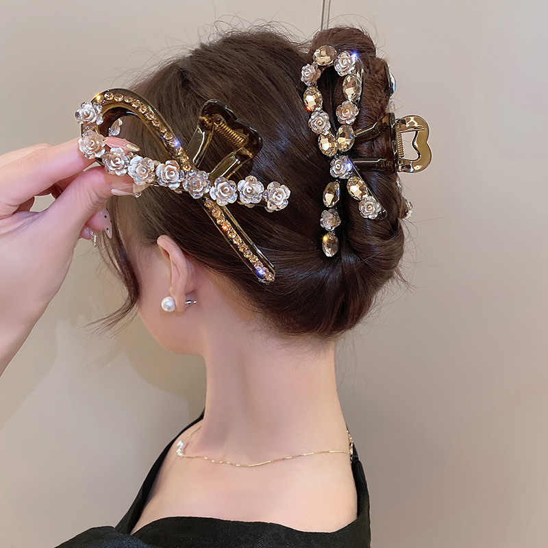 高级感花朵发夹女后脑勺盘发抓夹大号鲨鱼夹子头饰2024新款高端送女朋友老婆情人节七夕生日礼物