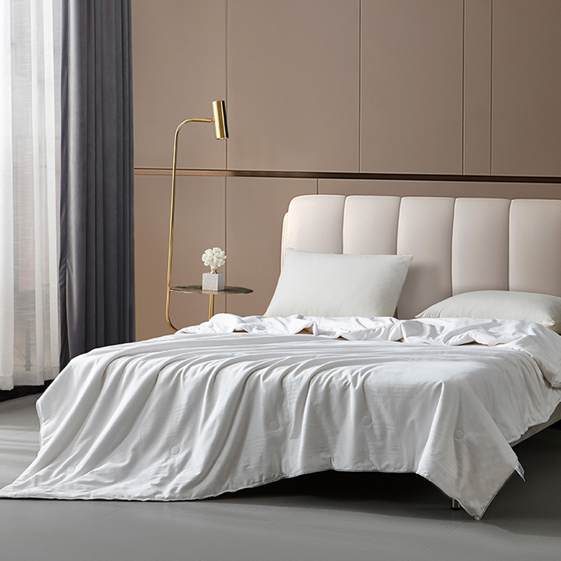 怡莲 怡雅蚕丝被YL803