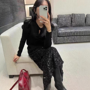法式高级感蝴蝶结针织打底衫女秋冬新款气质学生长袖毛衣上衣