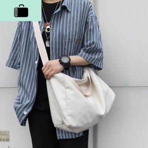 斜挎包男士潮牌百搭学生ins潮流背包挎包休闲单肩包女2020新款潮NEW LAKE