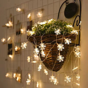 苏宁放心购 过年装饰 led雪花灯串 小彩灯 星星闪灯 圣诞 新年 节日装饰灯 婚庆批发房屋室外灯串 情人节