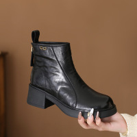 真皮秋冬新款短靴女复古粗跟百搭羊皮棉靴保暖马丁靴女中老年