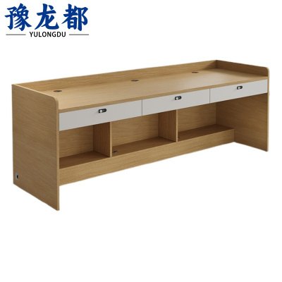 豫龙都 办公桌 1.8m带锁 张
