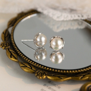 S925纯银珍珠耳钉女优雅气质百搭耳环2024年新款耳饰批发礼物送女朋友老婆情人节七夕生日礼物 白金色贝珠