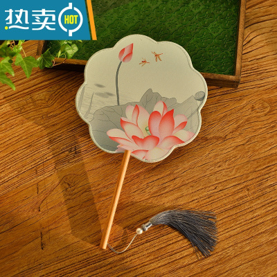 XIANCAI中国风八瓣绢布印花团扇单面不透明长柄复古风宫扇汉服扇子旗袍 荷露尖角