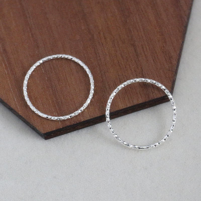 极细波光粼粼满天星闭口戒指S999足银圈戒关节戒多切面气质叠戴戒送女朋友老婆情人节七夕生日礼物