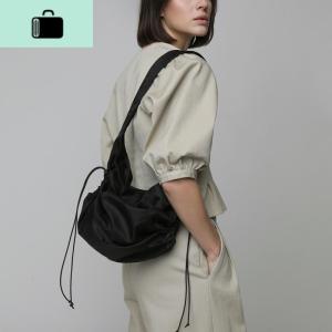 日韩简约百搭时尚大容量复古尼龙手提抽绳布袋女轻便折叠单肩包NEW LAKE 黑色抽绳单肩包女士单肩包 黑色抽绳单肩包现货