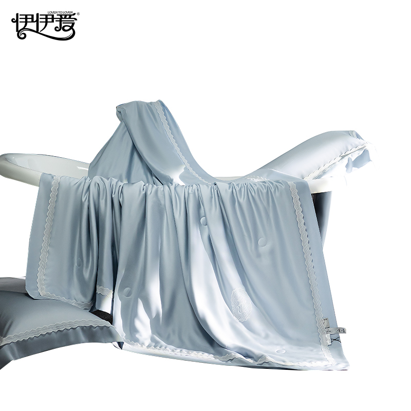 伊伊爱 达芙妮夏被