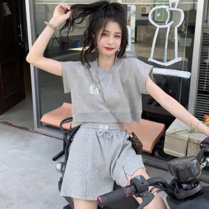 6535棉 新款小个子休闲运动装女网红港风学生洋气T恤短裤两件套潮