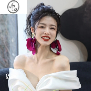 JiMi花朵珍珠流苏新娘耳环夸张长款波西米亚耳坠超仙耳饰欧美复古造型 模特同款花朵耳环