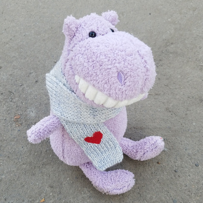 ins超丑网红丑萌娃娃猪玩偶公仔可爱毛绒微笑大牙呲牙新年紫河马小号全长28cm