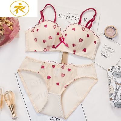 Ideamini无钢圈内衣女小胸聚拢调整型收副乳可爱日系半杯文胸罩内裤一套装文胸套装